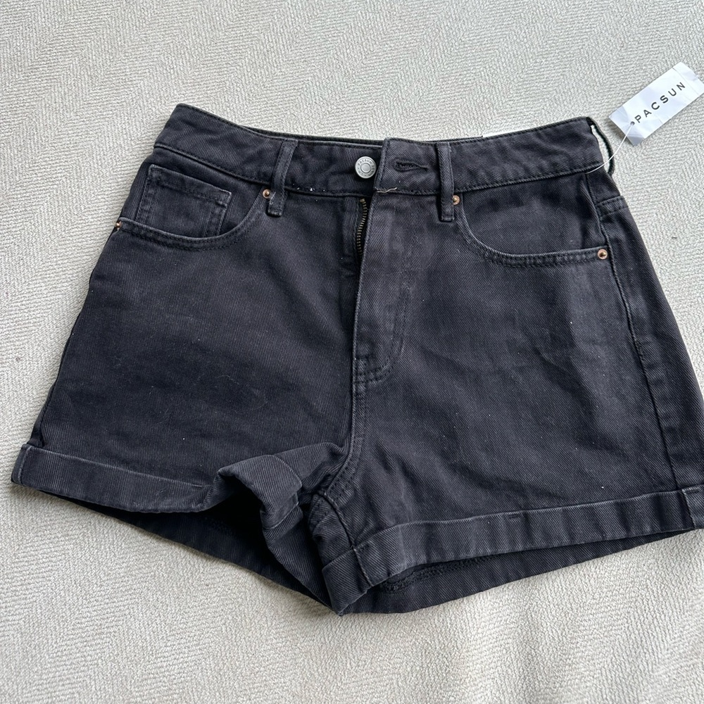 Pacsun Mom Short